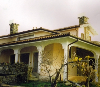 gradbenistvo-milanic-fasada-hiše-na-debelem-rtiču gradbenistvo-milanic-fasada-hiše-na-debelem-rtiču