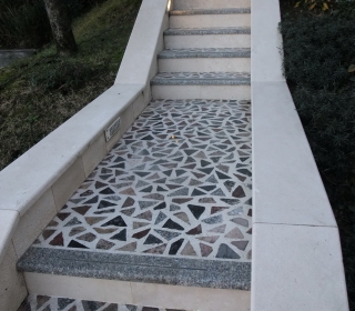 zunanje stopnice z venecian tlakom zunanje stopnice z venecian tlakom